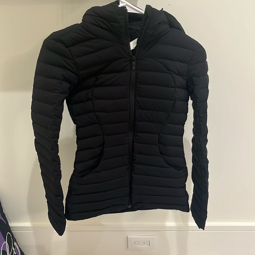 Lululemon Pack It Down jacket with detachable hoodie